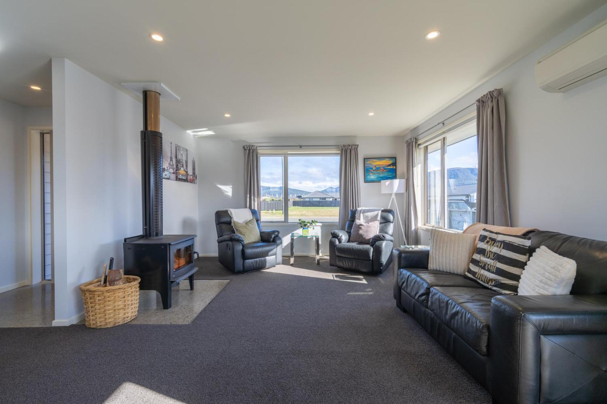 Cozy Haven - Te Anau Holiday Home Kültér fotó