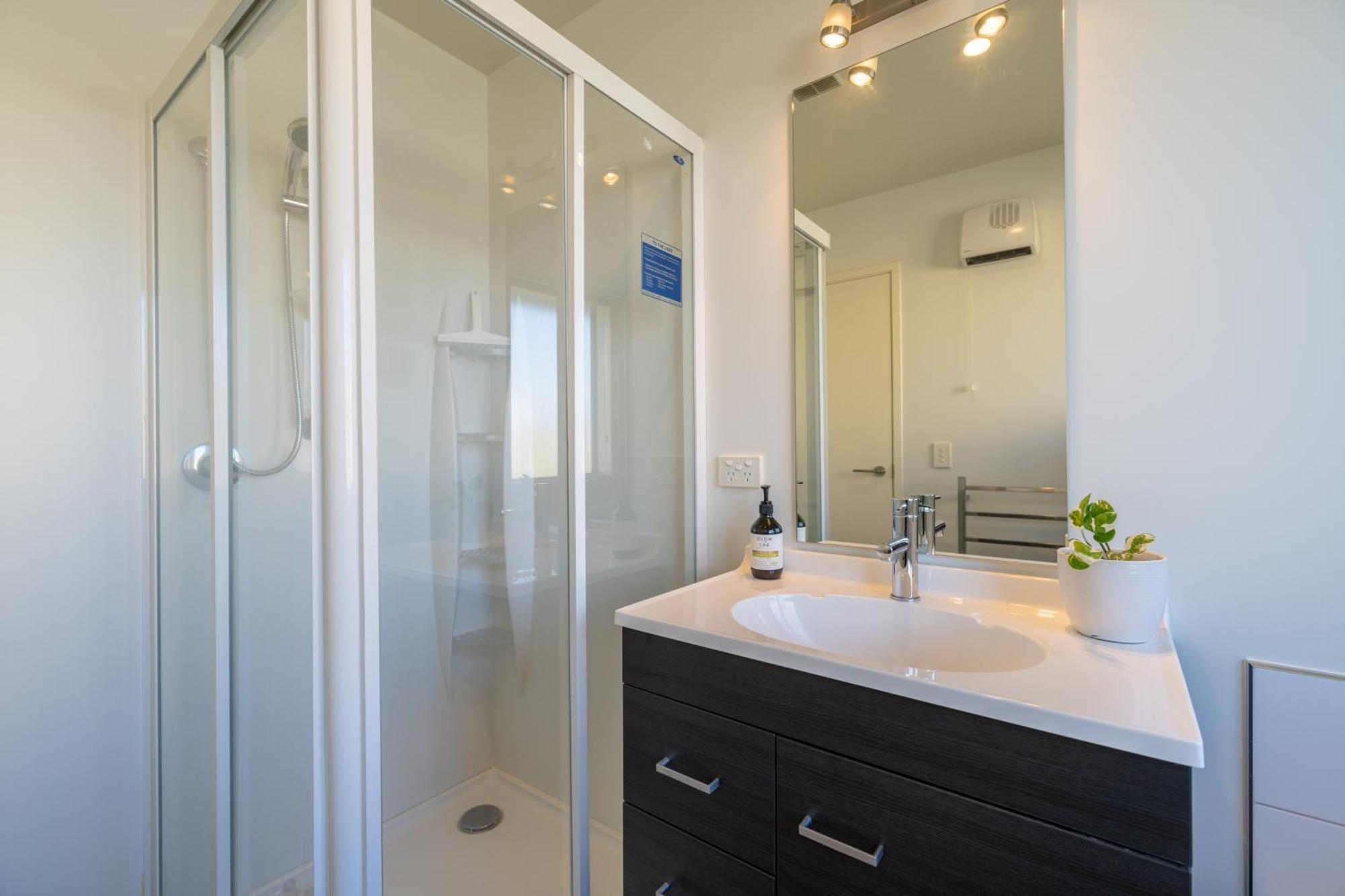 Cozy Haven - Te Anau Holiday Home Kültér fotó