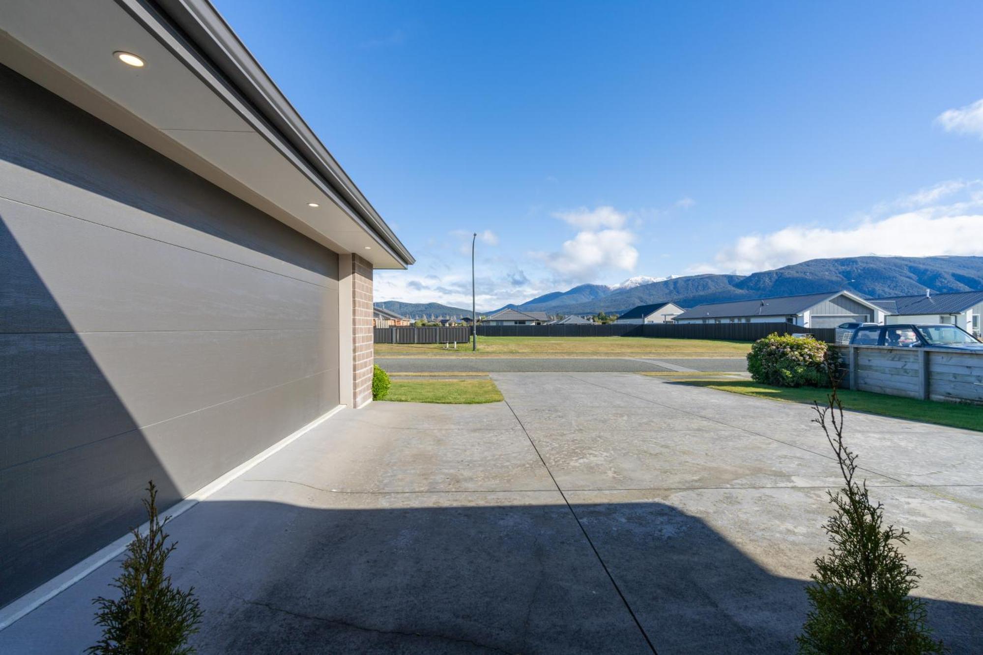 Cozy Haven - Te Anau Holiday Home Kültér fotó