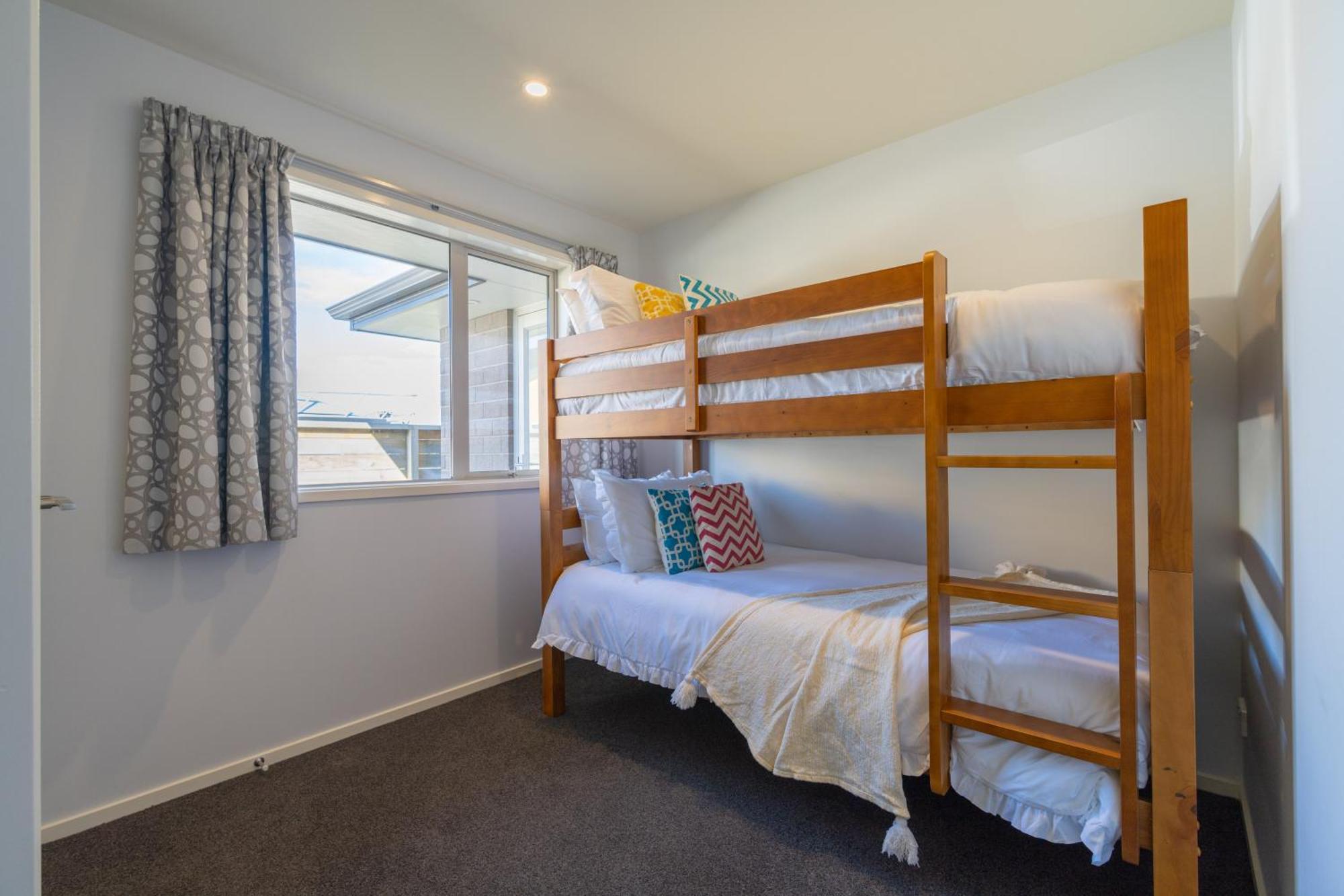Cozy Haven - Te Anau Holiday Home Kültér fotó